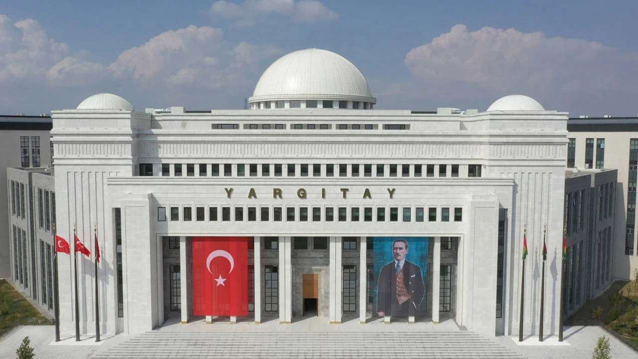 Boşanma kararını Türkiye’de geçerli kılmak istedi, mahkeme reddetti: Yargıtay'dan dikkat çeken karar