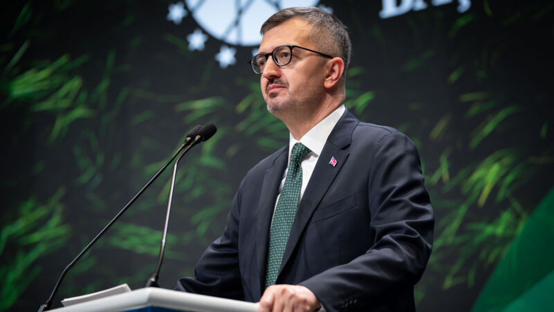 "Daha güçlü bir Türk dünyası için çalışıyoruz"