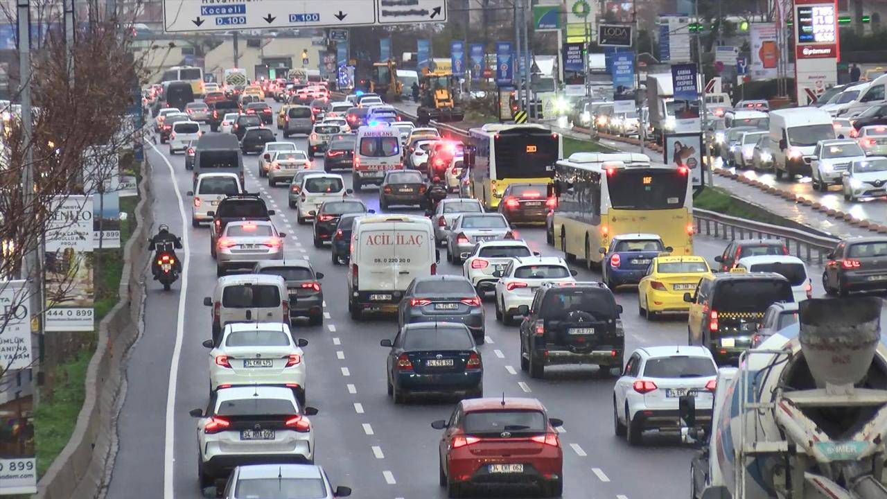 E-5'te çalışma: Trafik 12 gün boyunca 7 saat kapanacak