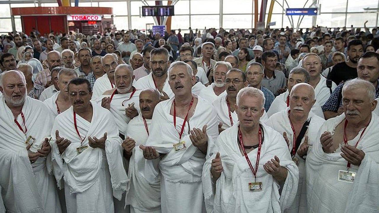 Diyanet hacda dolara döndü