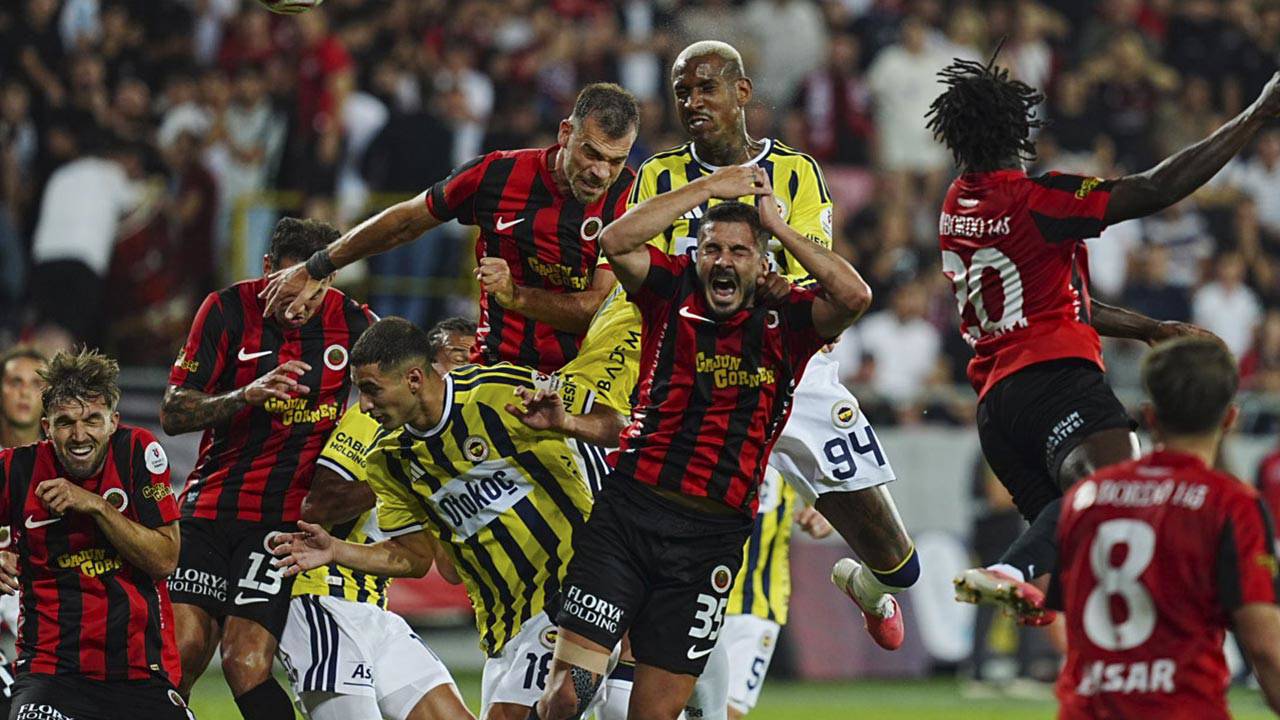 Fenerbahçe, Olimpik Lyon karşısında: Muhtemel ilk 11'ler