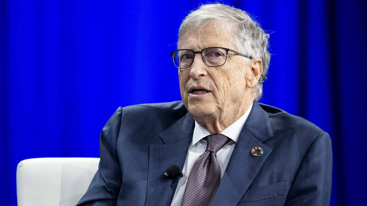 Bill Gates'ten yapay zeka açıklaması: 1 milyar insanın ölümüne yol açabilir