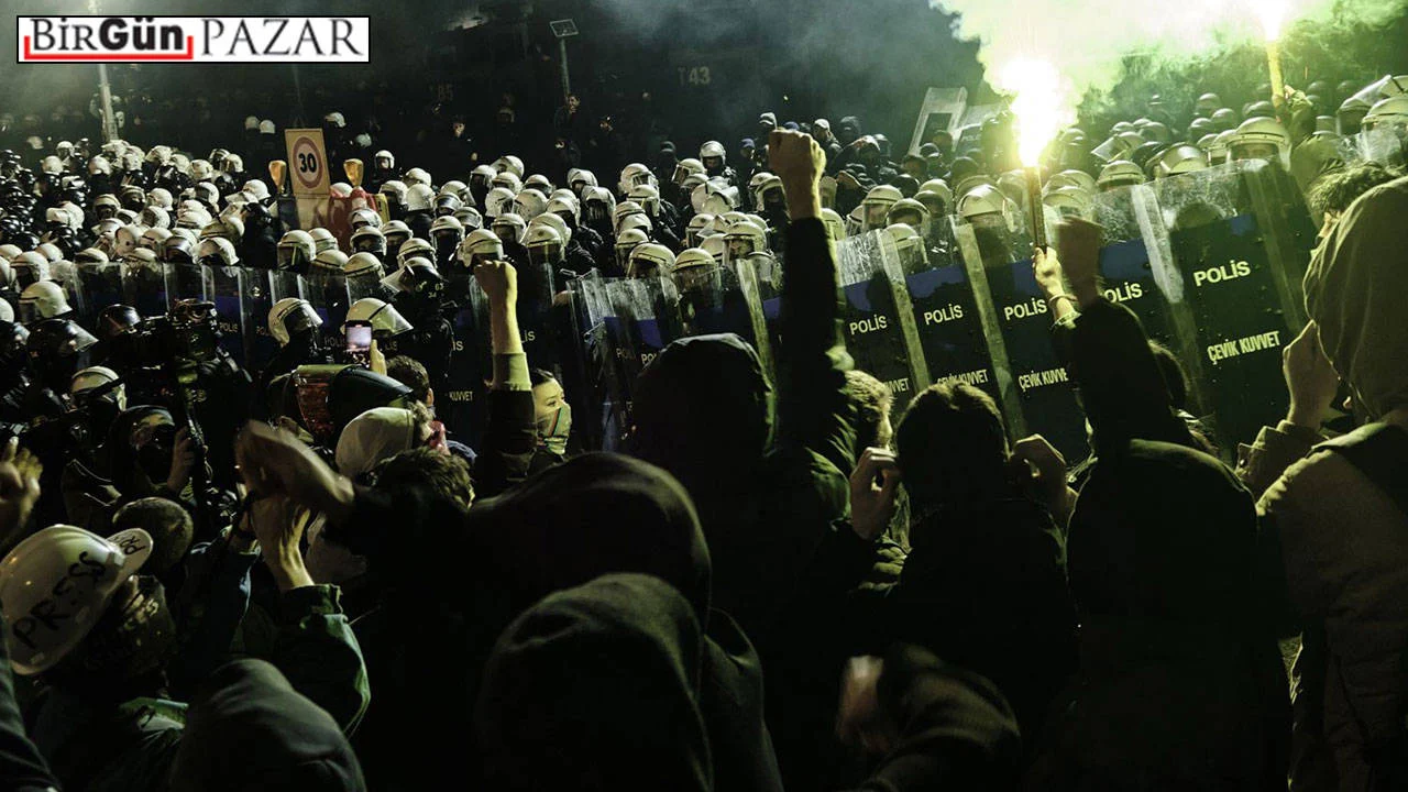Atılgan, coşkulu, yeni bir siyasetin eşiğinde: Geleceğimizi kazanalım