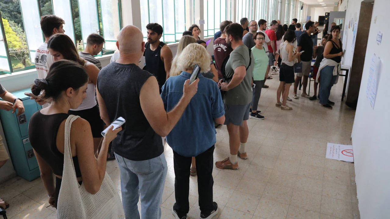 İsrail'de seçim günü: Katılım 45 yılın en yüksek seviyesine ulaştı