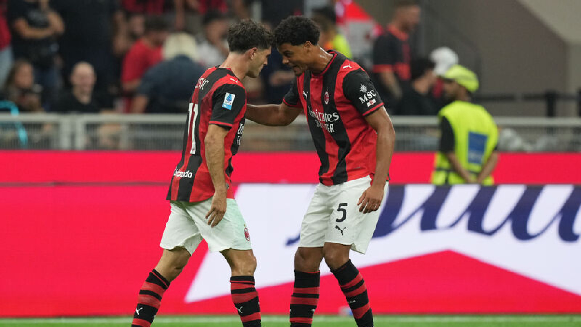 5 gollü maçta üç puan Milan'ın!