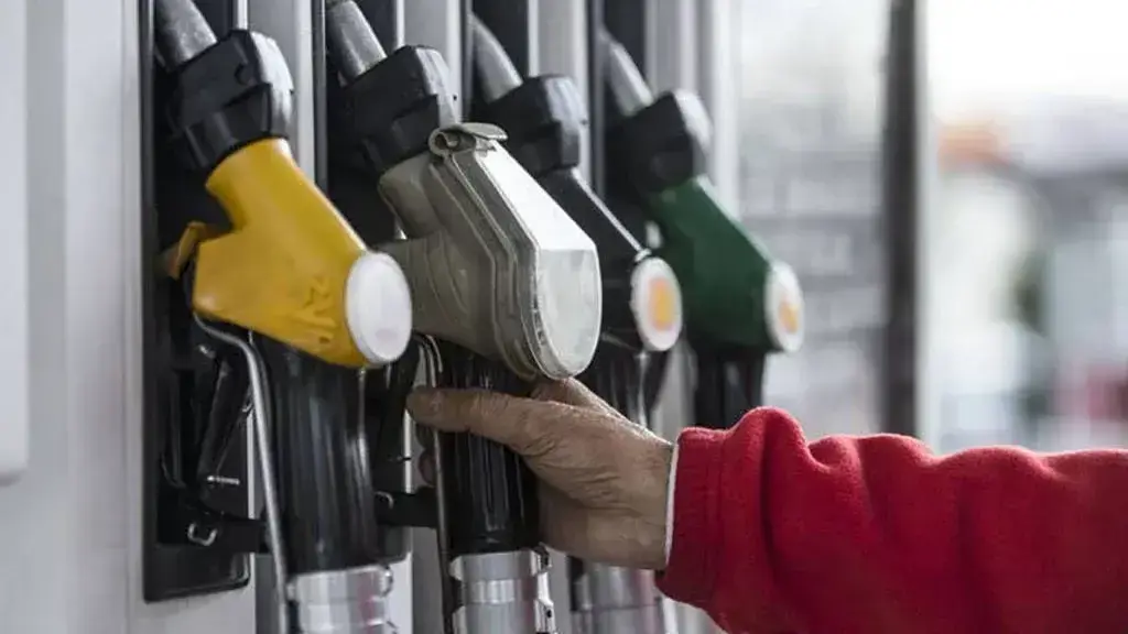 27 Ağustos 2026 Benzin ve Motorin Fiyatlarında İndirim, Zam Var mı? Motorin, Benzin ve LPG Fiyatları