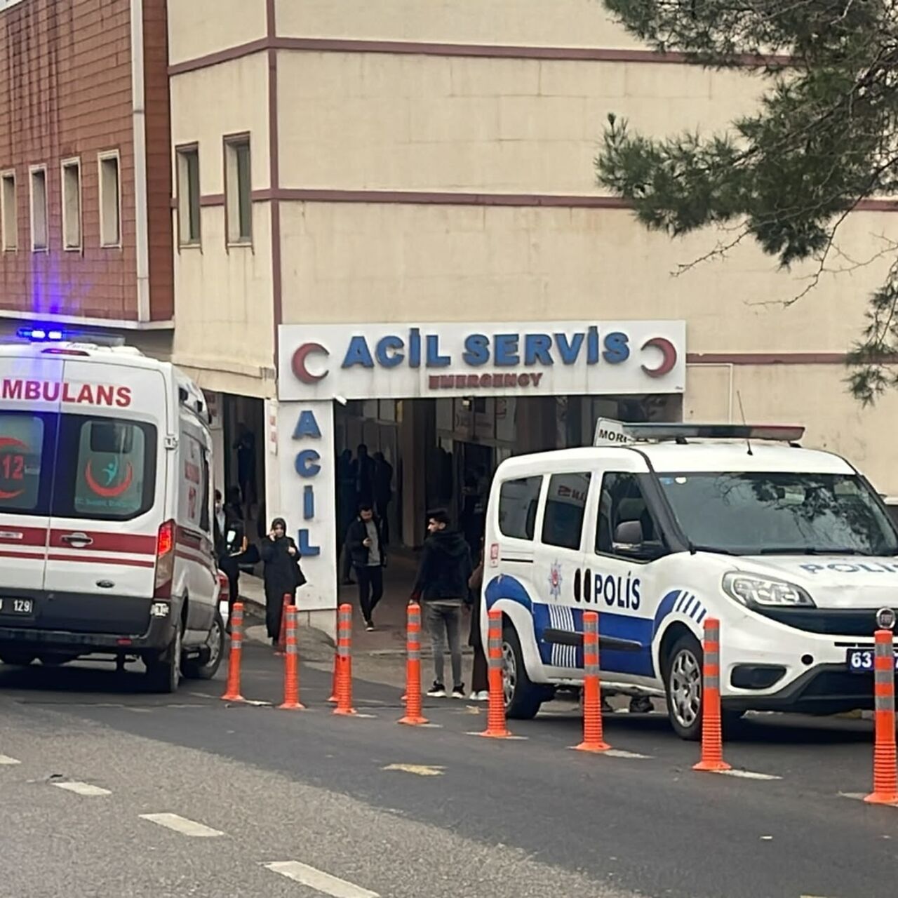 Akrabaların kavgasında 1 ölü, 3 yaralı