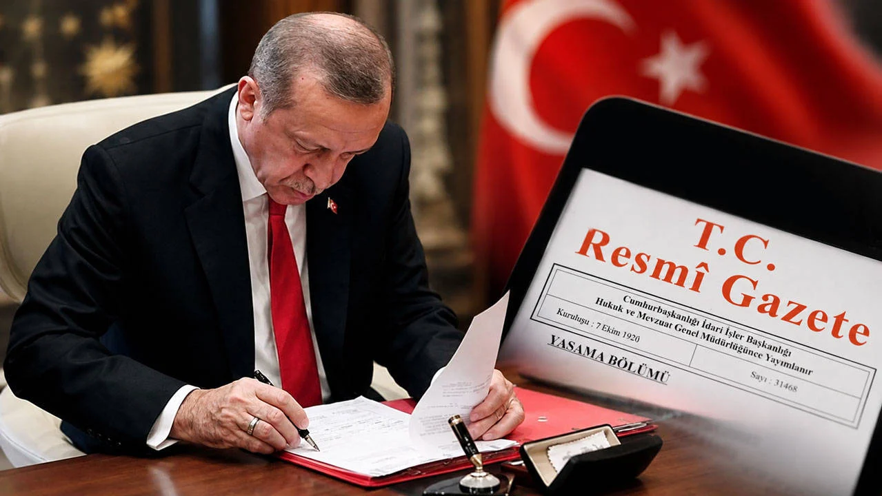 Erdoğan imzaladı: Memurları ilgilendiren düzenleme Resmi Gazete'de