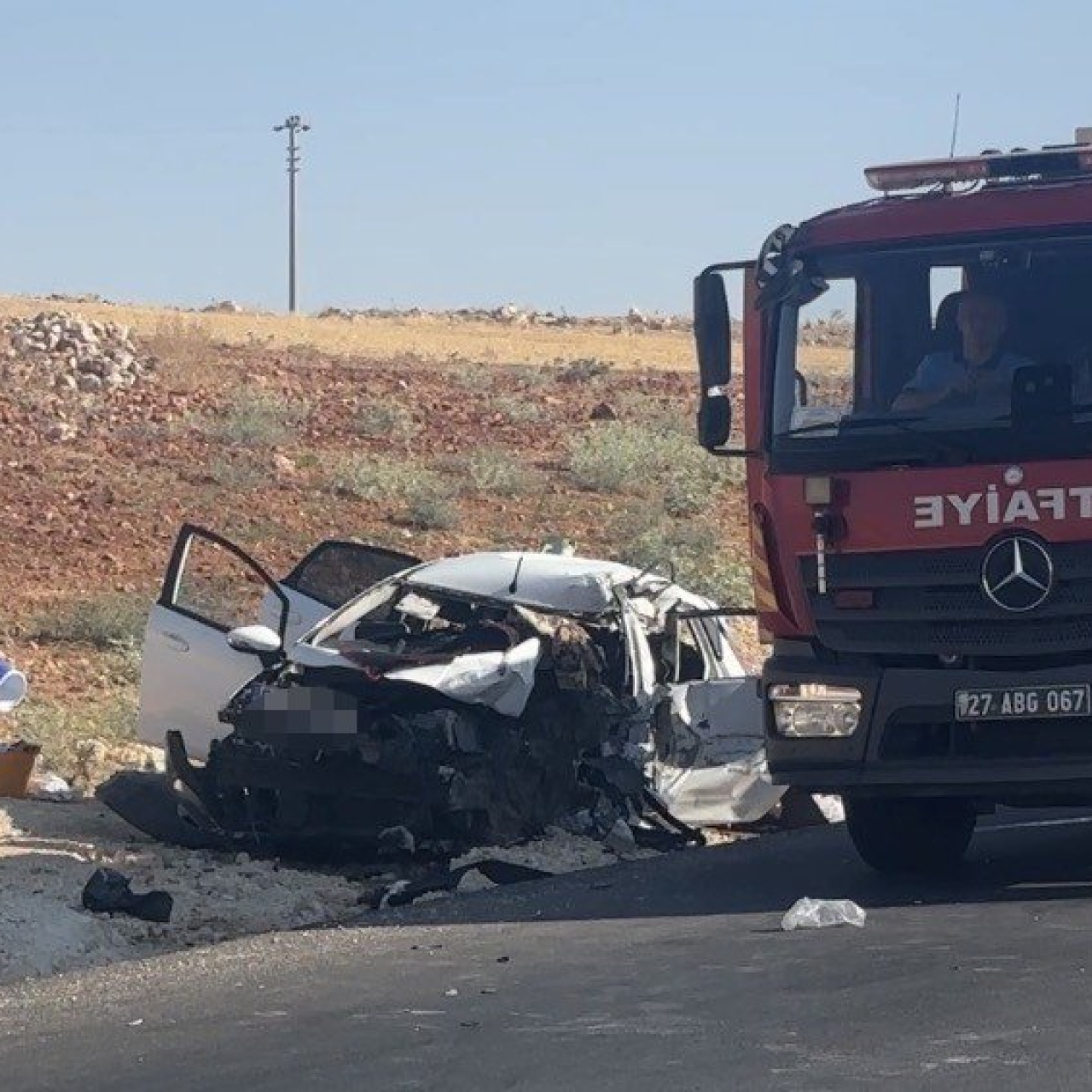Kafa kafaya çarpıştılar! 2 ölü!