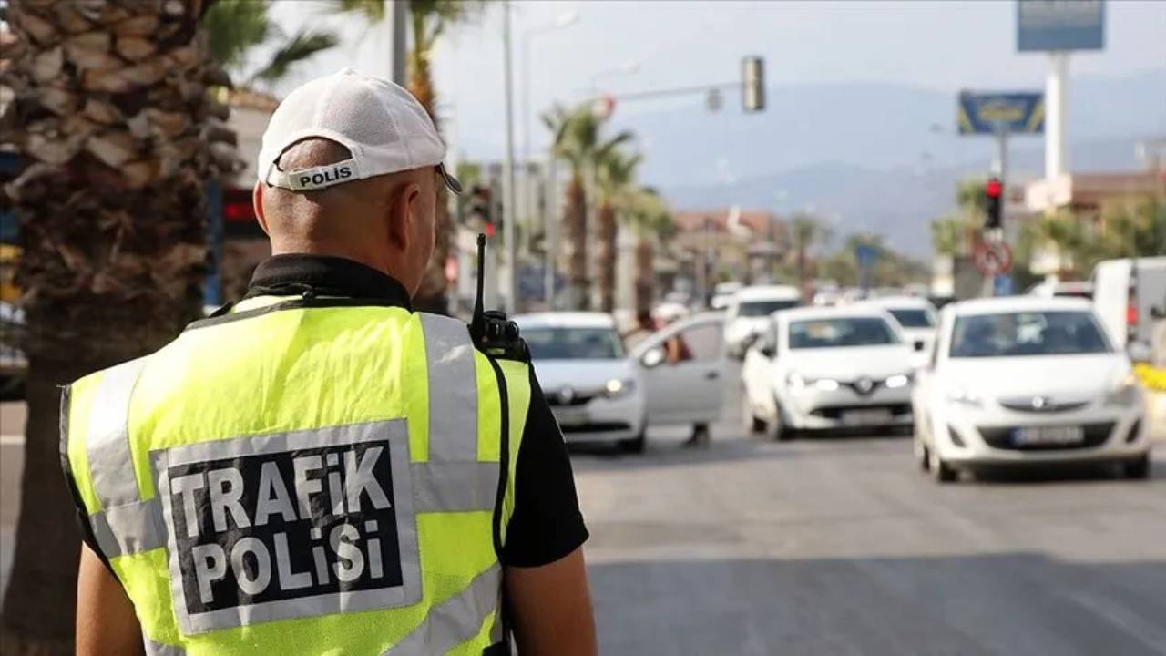 4 Ekim 2026 Pazar İstanbul Kapalı Yollar Listesi: İstanbul'da hangi yollar kapalı, alternatif güzergahlar neresi? Yollar saat kaçta kapanacak, açılacak?