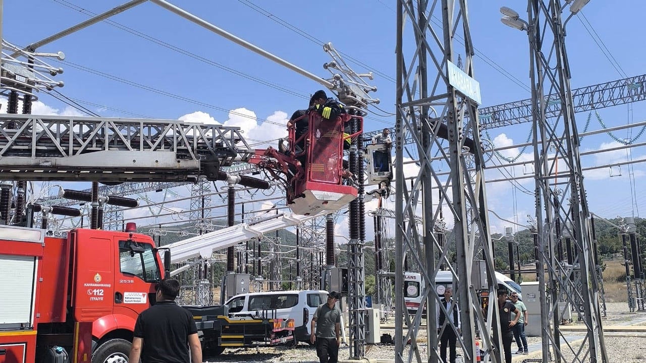 Maraş'ta bakım ve onarım çalışması yapan işçiler elektrik akımına kapıldı: 1 can kaybı
