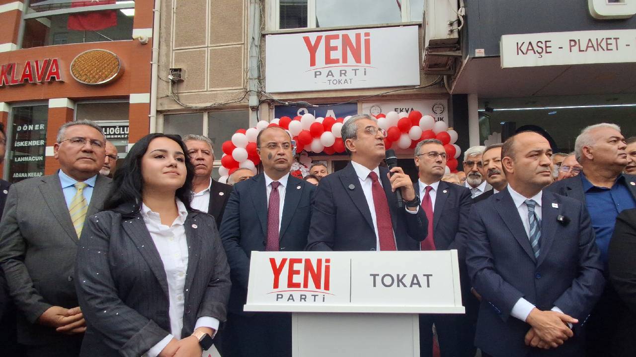 YENİ Partili Günaydın: "En az 850 milyar lira çaldılar, şimdi listeyi açıklayamıyorlar"