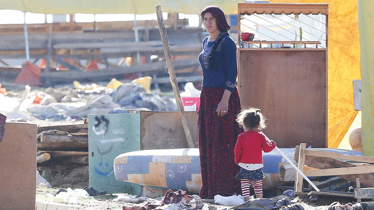Bakanlığın ürküten öngörüsü: Yoksulluk çocukları saracak