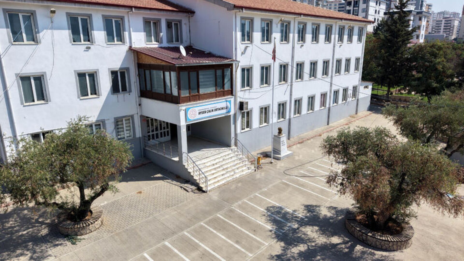 Okul saldırısında öğretmenlere soruşturma