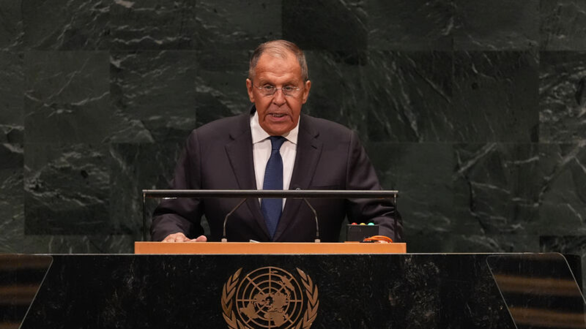 Lavrov'dan S-400 açıklaması