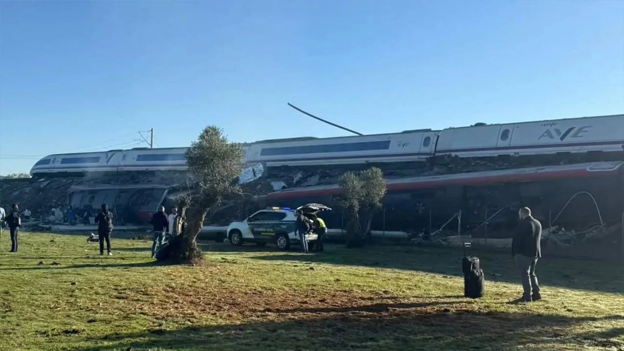 İspanya Kral Kupası maçları tren kazası nedeniyle ertelendi