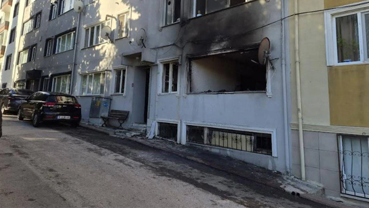 Bandırma'da apartman dairesinde tüp patladı: 8 yaralı