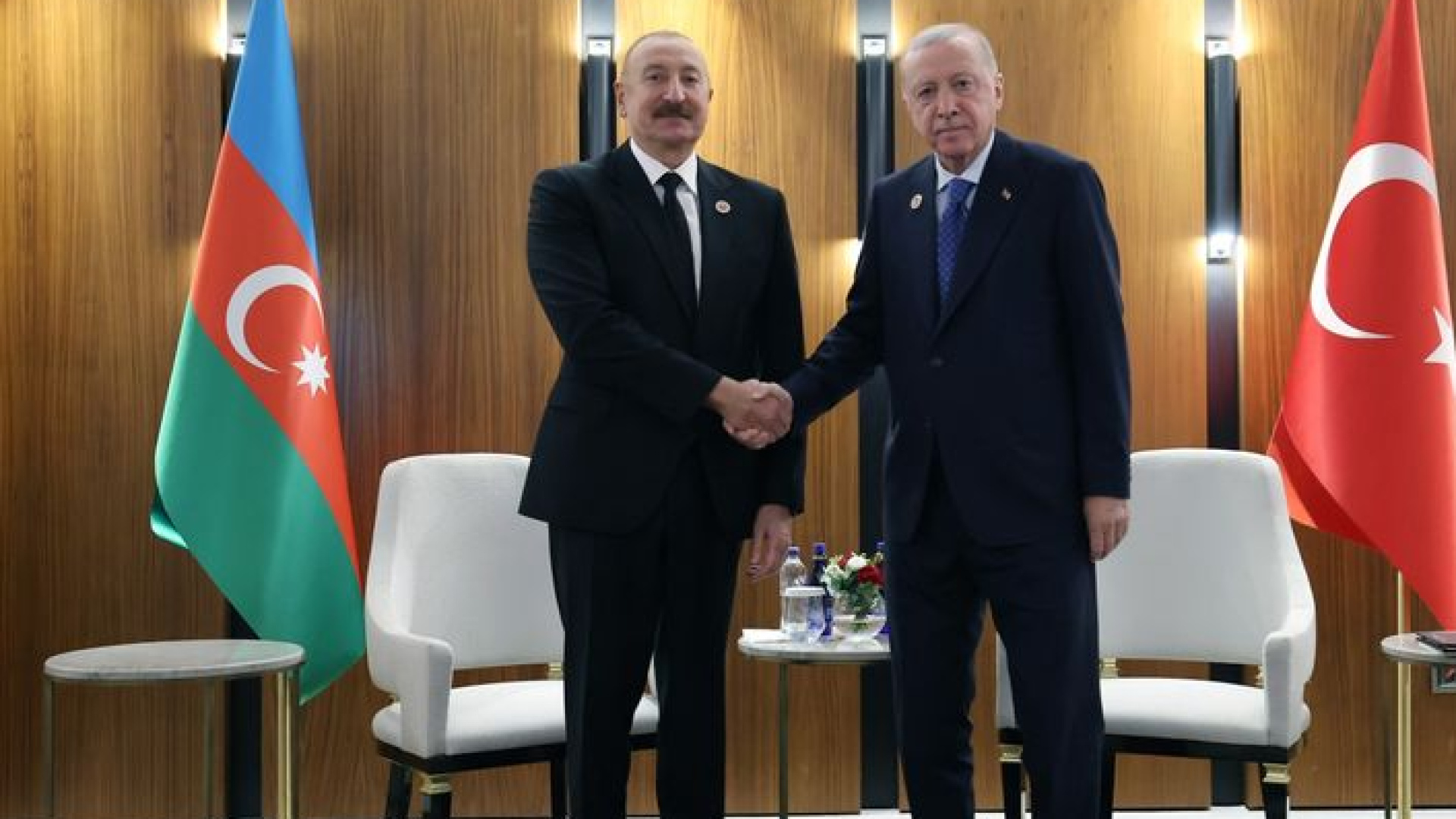 Cumhurbaşkanı Erdoğan, Aliyev ile görüştü