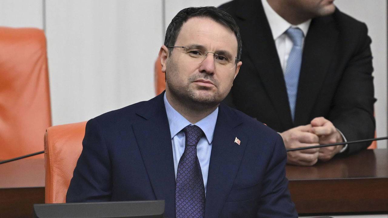 Rekora koşuyor: Akın Gürlek, Meclis Başkanlığı'nı da dikkate almadı