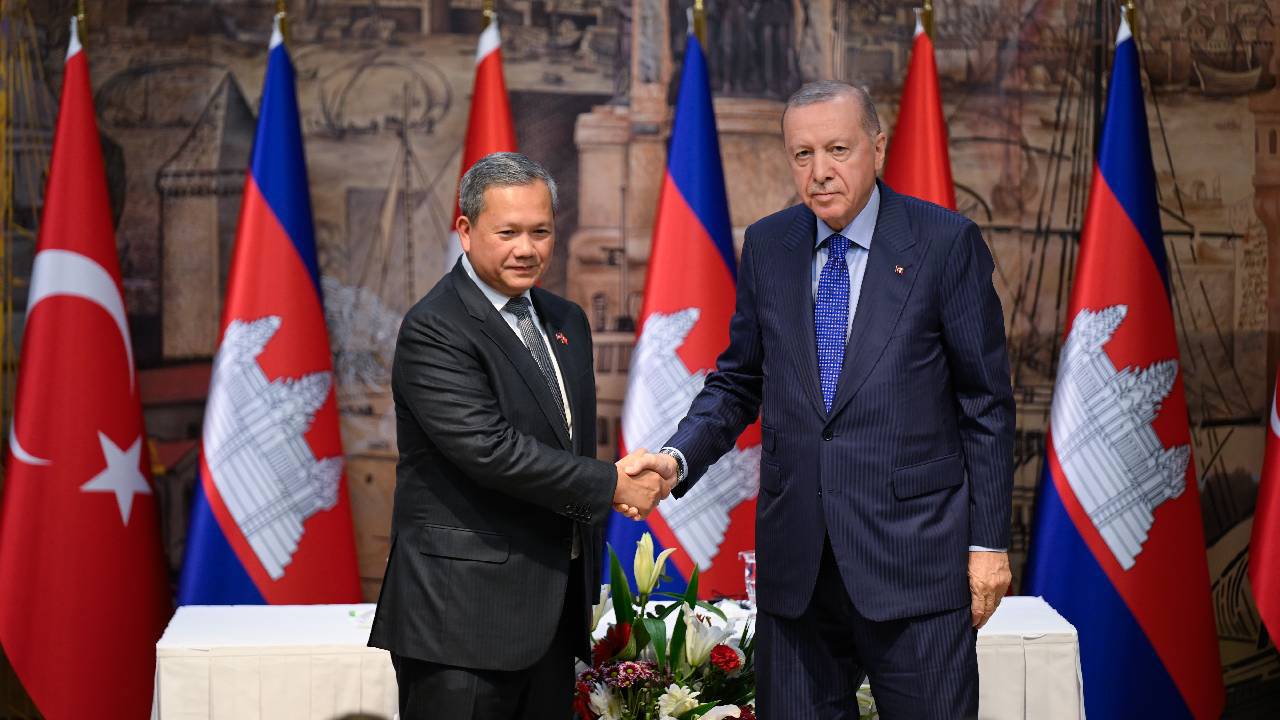 Erdoğan Kamboçya Başbakanı ile görüştü: Çerçeve askeri anlaşma imzalandı
