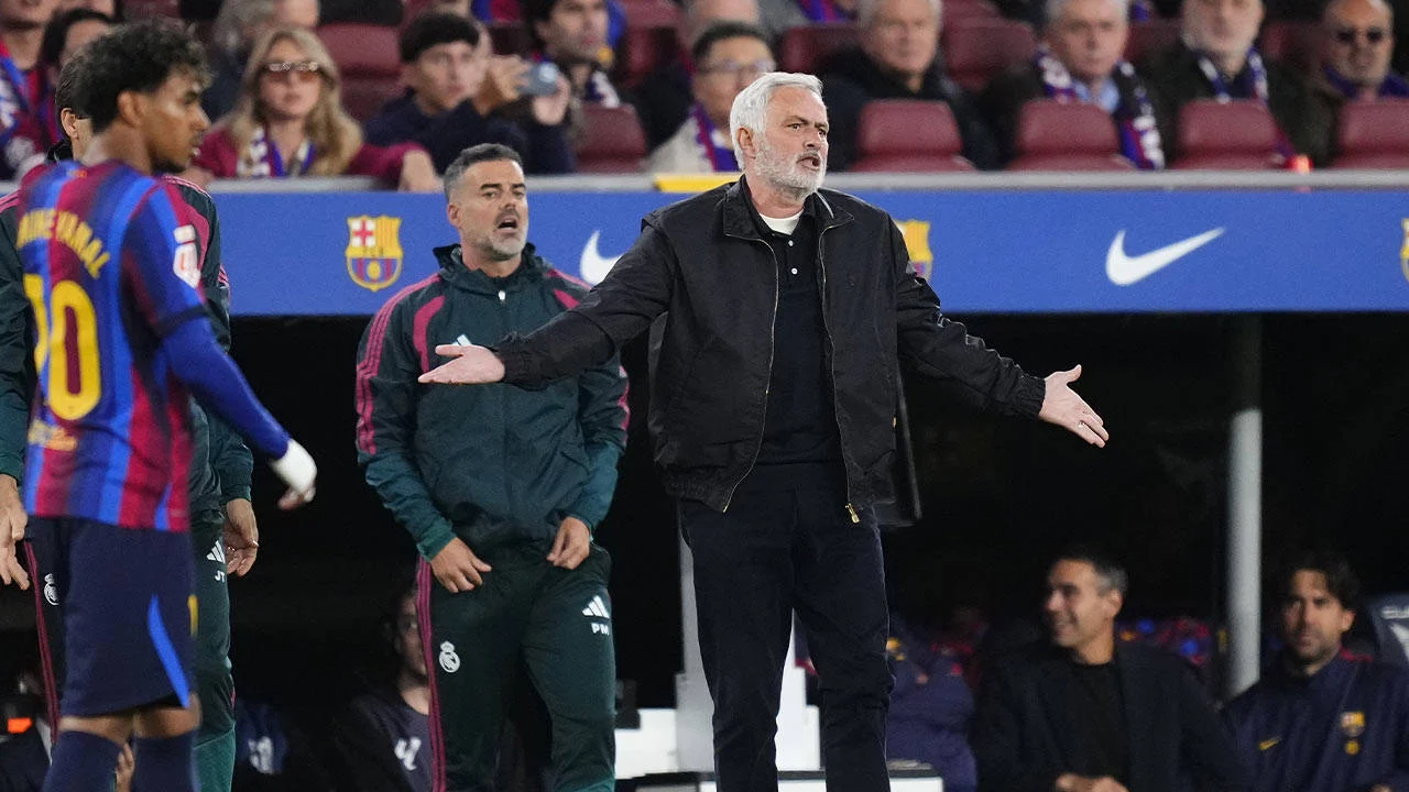 Jose Mourinho’dan El Clasico sonrası VAR ve basına tepki