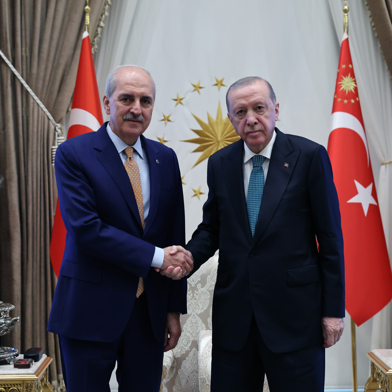 Kurtulmuş'u kabul etti