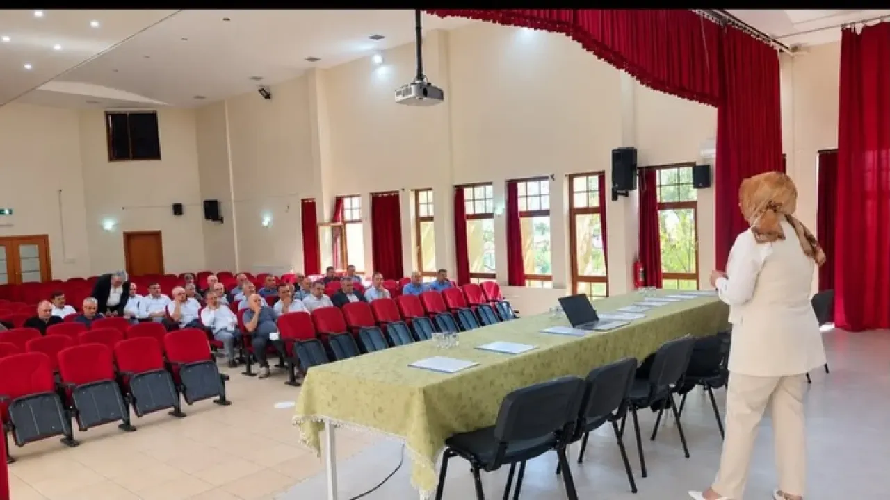 Ermenek Muhtarlarına Koruyucu Aile Hizmeti Tanıtıldı