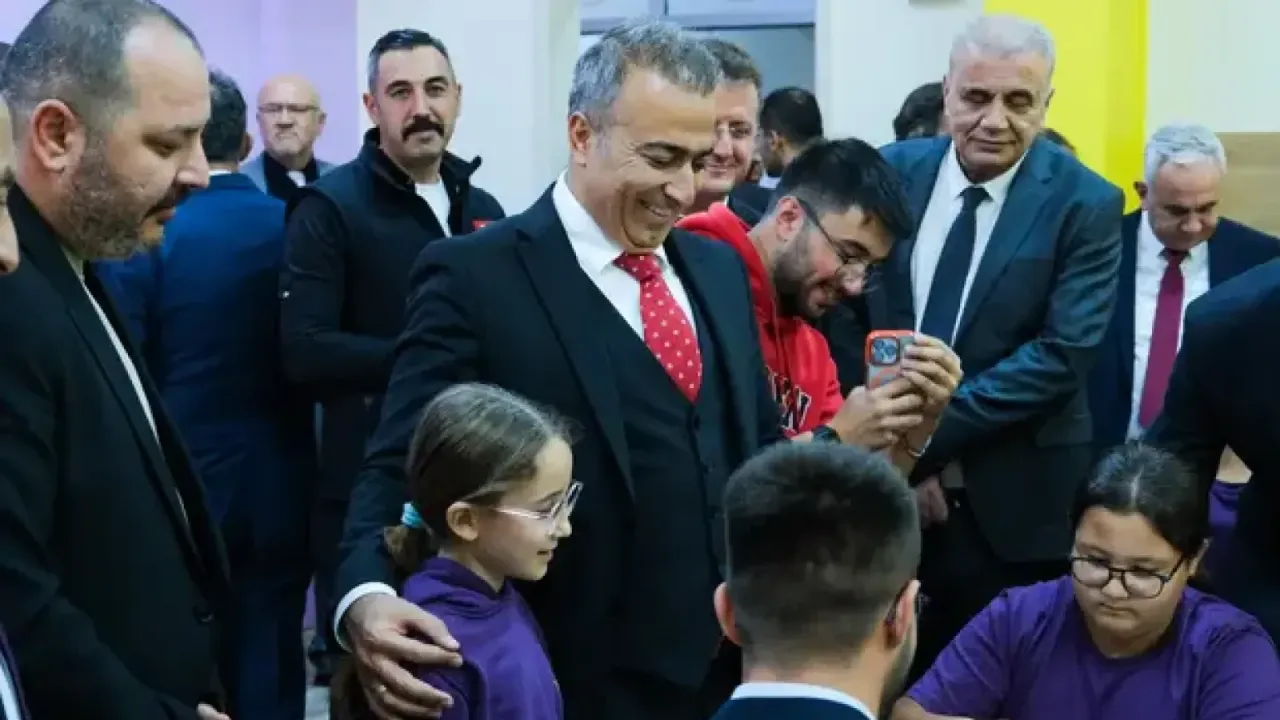 Karaman'da E-Spor Atölyesi Açıldı: Gençlerin Yetenekleri Oyunla Gelişecek