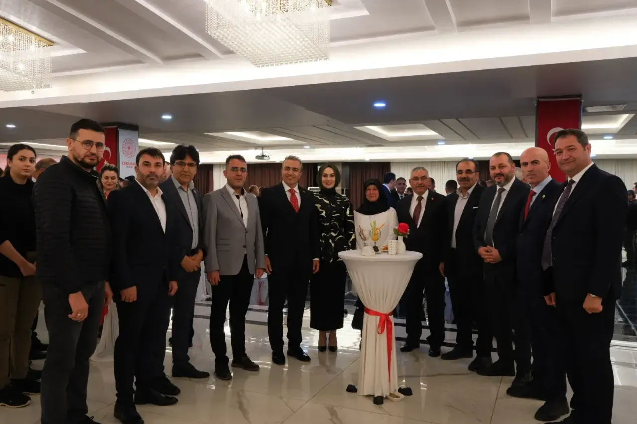 Karaman’da Cumhuriyet’in 103. Yılı Kabul Töreni Düzenlendi