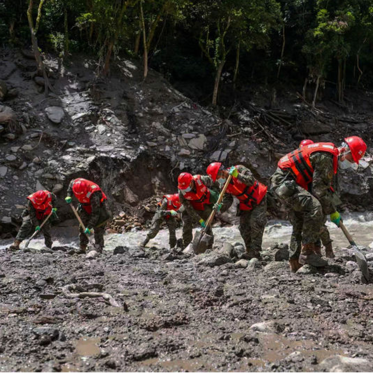 Nepal'de can kaybı 616'ya çıktı