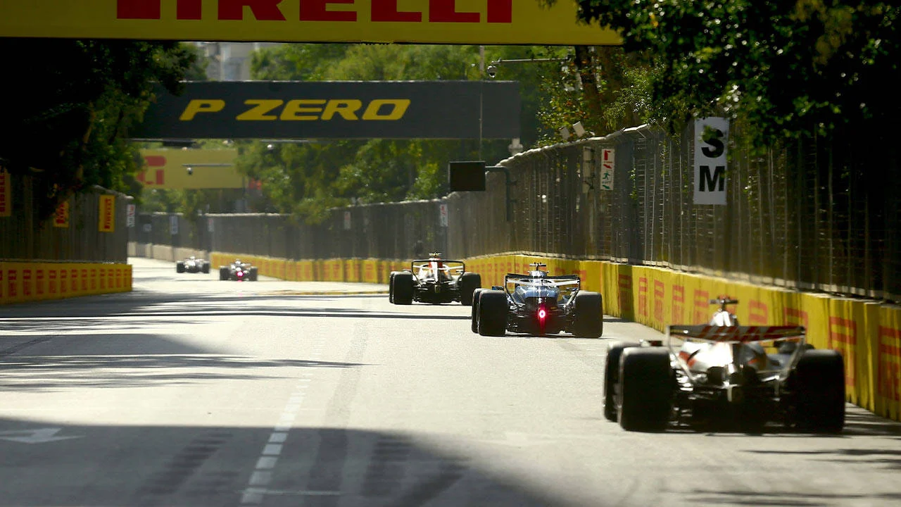 Formula 1: Azerbaycan'da kazanan George Russell