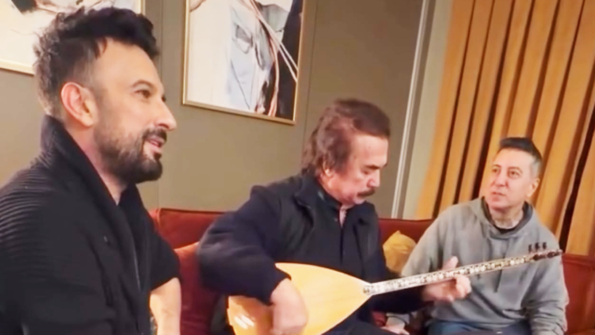 Orhan Baba çaldı, Tarkan söyledi