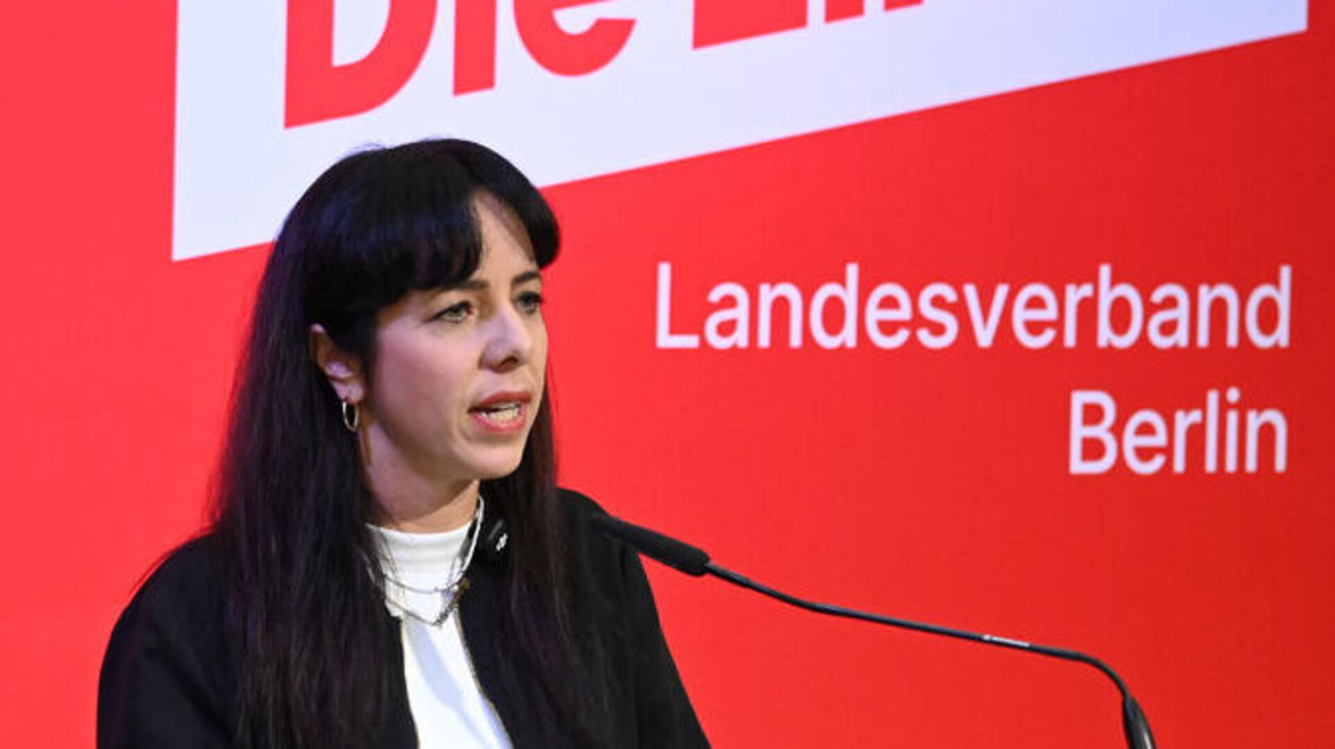 Eralp, Almanya İçişleri Bakanı'na dava açıyor
