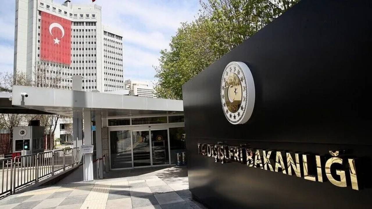 Karadeniz'de gemi vurulmuştu: Ukrayna'nın Ankara Büyükelçisi, Dışişleri Bakanlığına çağrıldı