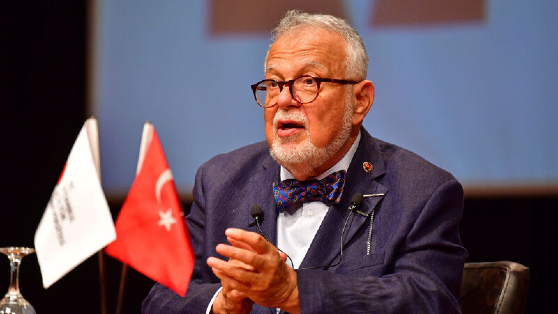 Prof. Dr. Celal Şengör’den öğrencilere 'Merak edin, öğrenin' önerisi