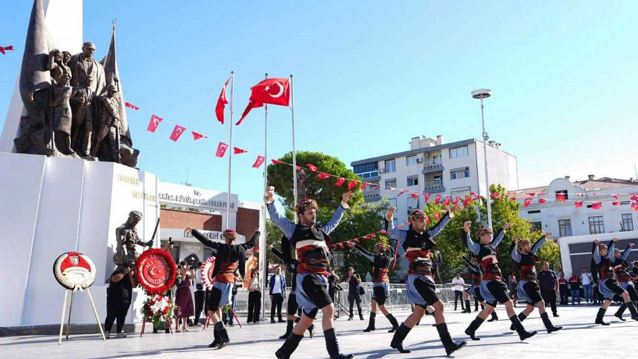 Manisa’nın kurtuluşu kutlandı
