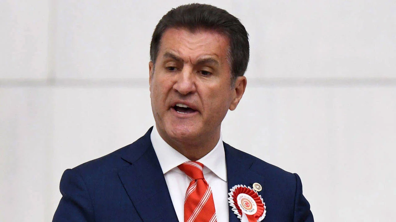 Mustafa Sarıgül, YENİ Parti üyeliğini askıya alacak
