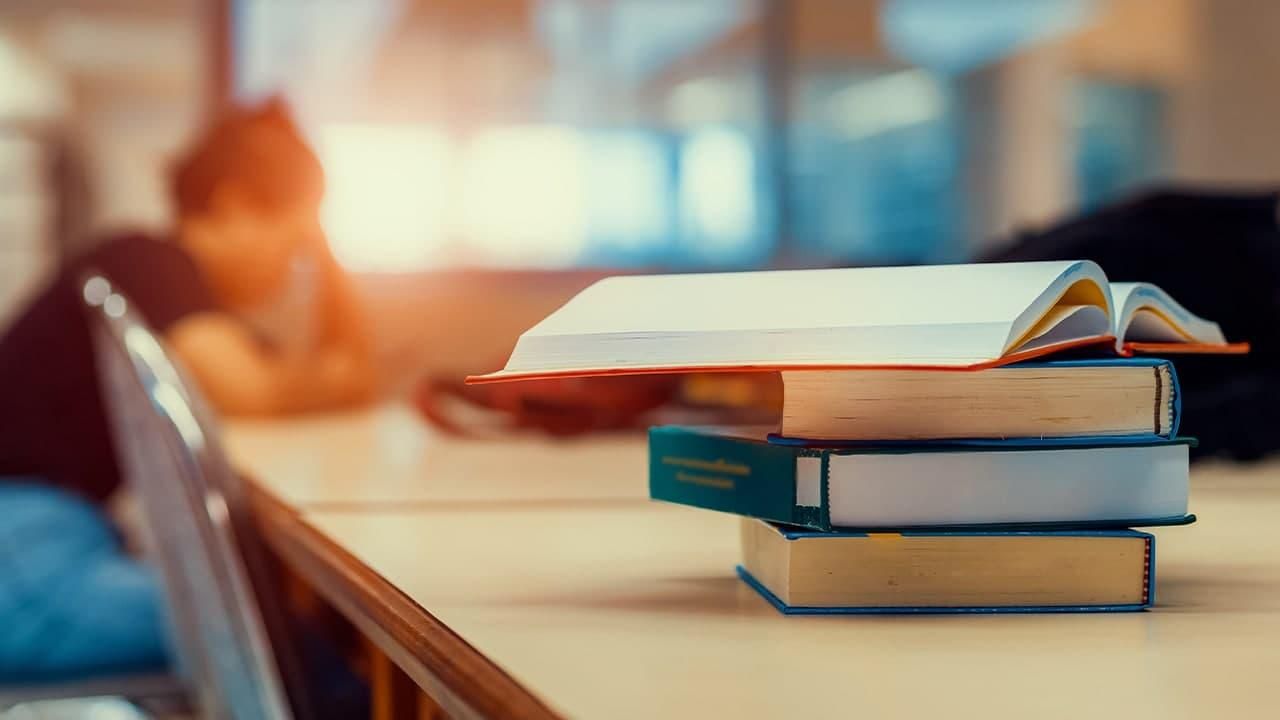 Üniversitelerde ilk ders belli oldu