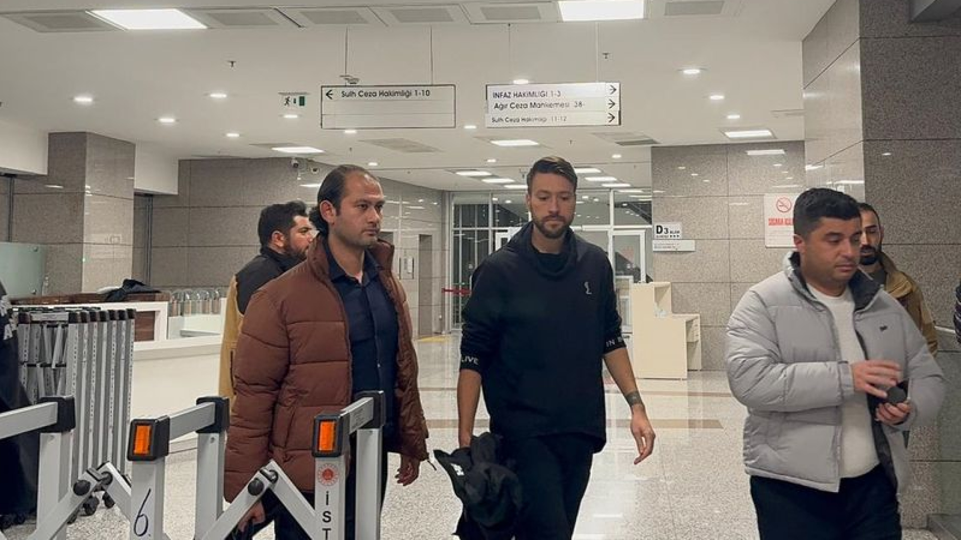 Hakemler müşteki ve tanık olarak ifade verdi