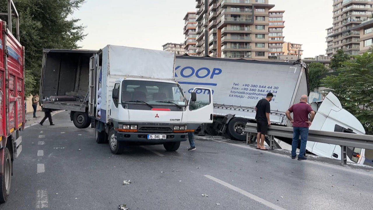 Esenler’de TIR, dere yatağına düştü: 1 yaralı
