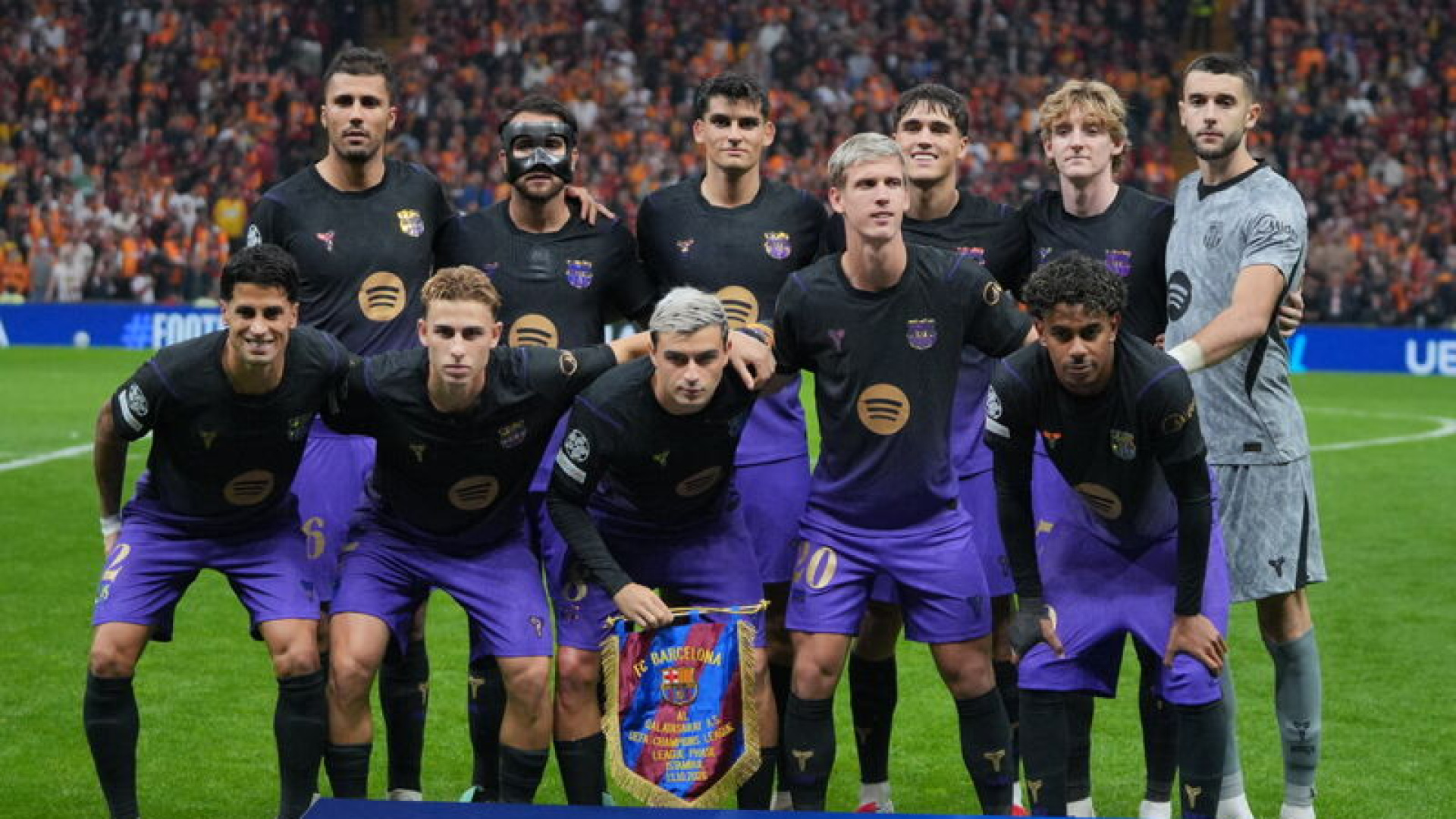 Barça ve M.City, mağlubiyete rağmen lider!