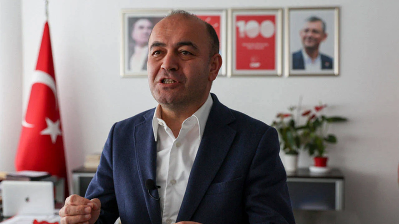 YENİ Parti'den İBB iddiası: Meclis üyelerine 'AKP’ye geçersen dosyan kapanır' diyorlar