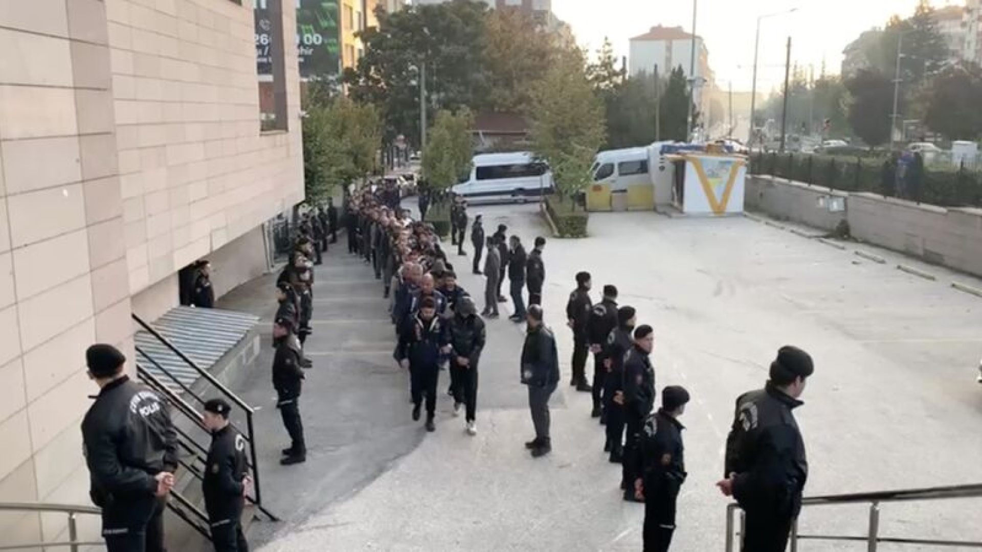 33 ilde yasa dışı bahis operasyonu: 78 tutuklama