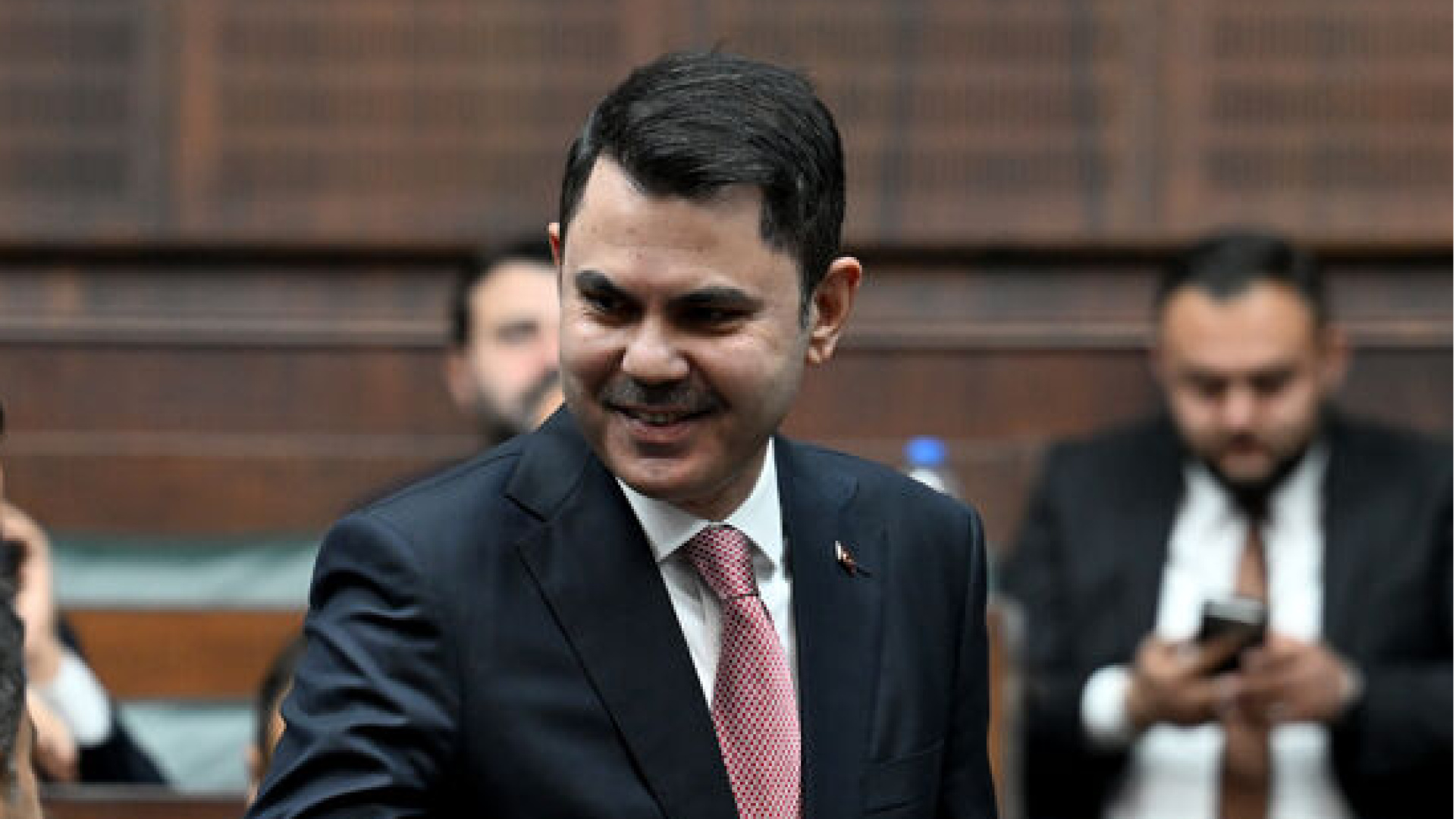 "Özgür bey iftira siyaseti yapıyor"