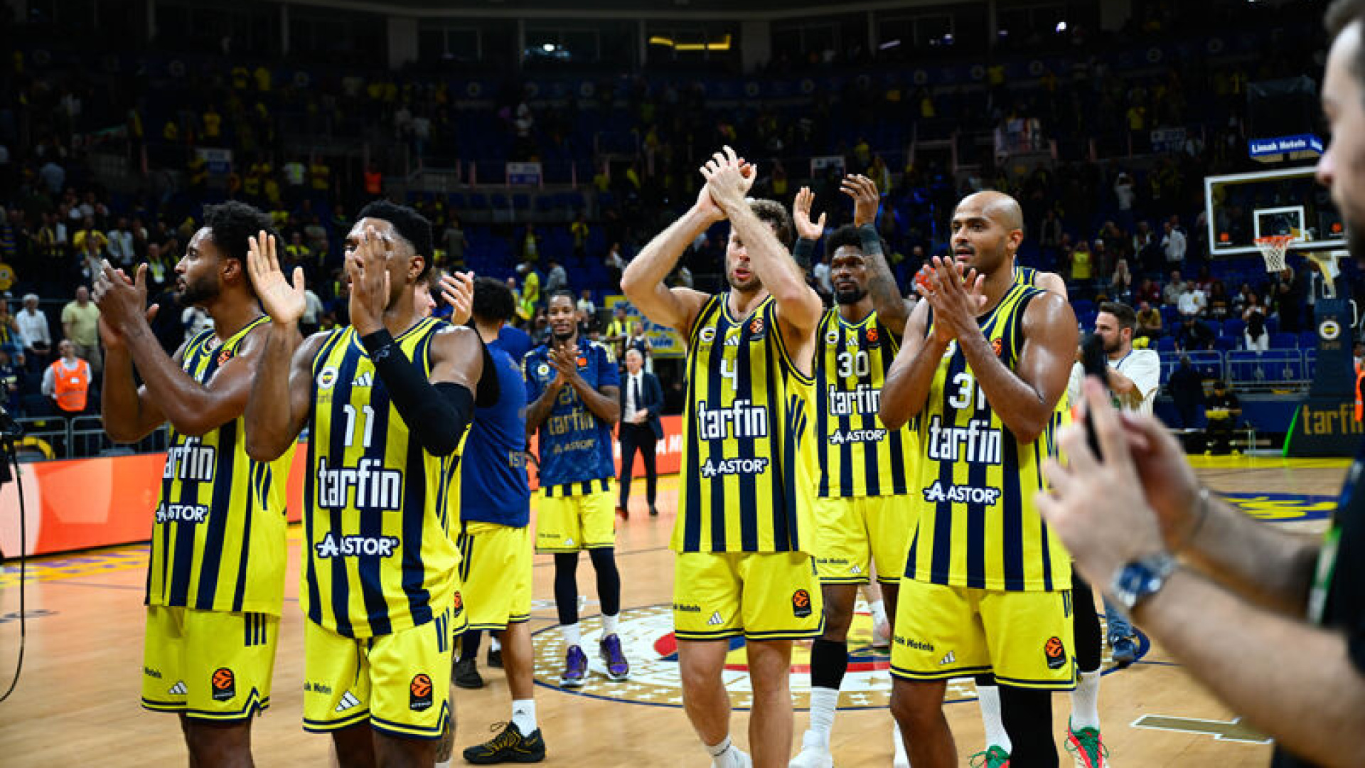 Fenerbahçe Tarfin'in rakibi Bayern Münih!