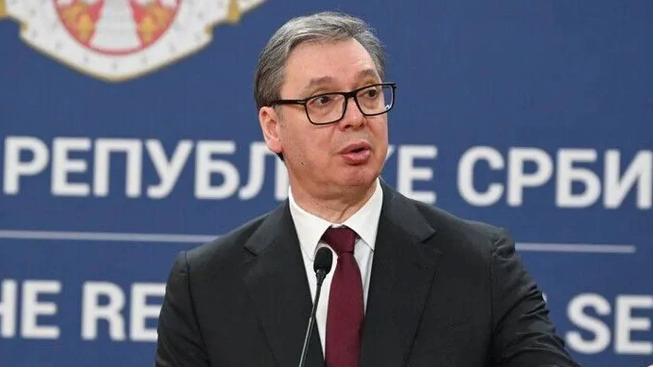 Sırbistan Cumhurbaşkanı Vucic duyurdu: 27 Eylül'de istifa edecek
