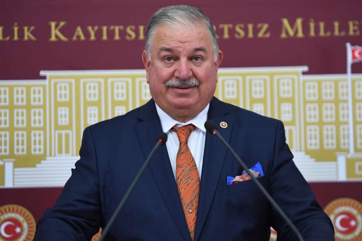 Siyaseti hareketlendiren iddia! Yeniden Refah Milletvekili Doğan Bekin, AK Parti'ye geçiyor