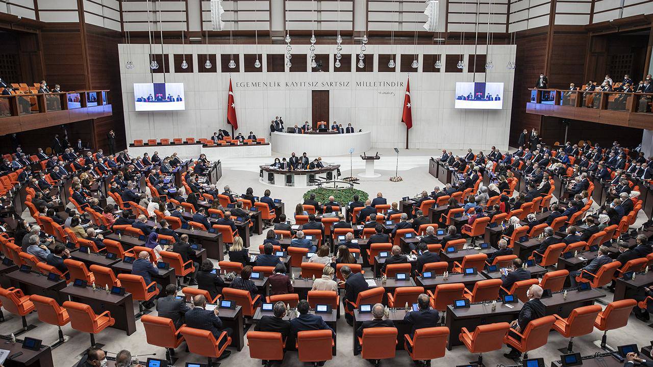 TBMM'de Türk Kızılay Kanunu Teklifi tartışması: DEM Parti'den 6 Şubat eleştirisi ve daha fazla denetim talebi
