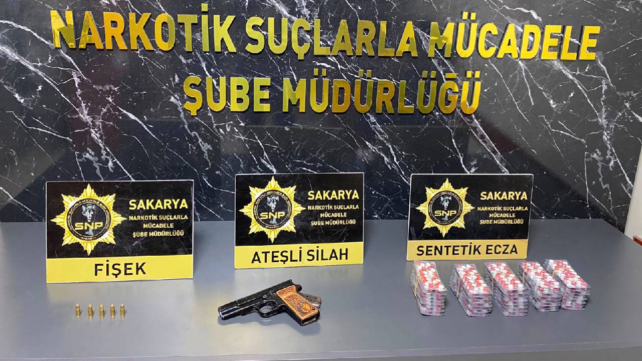 Sakarya'da uyuşturucu operasyonu: 2 şüpheli tutuklandı
