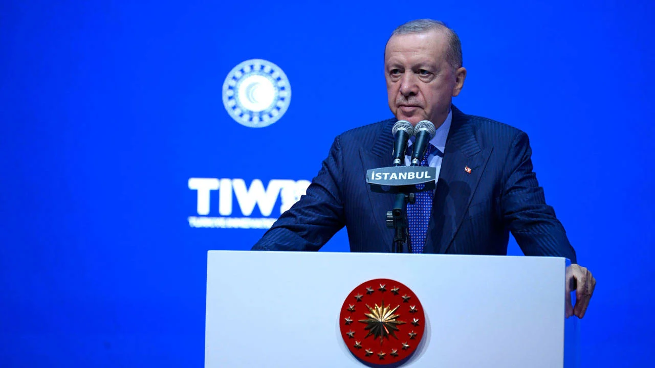Erdoğan'dan fon soruşturması hakkında açıklama: Sorunu kontrol altına aldık